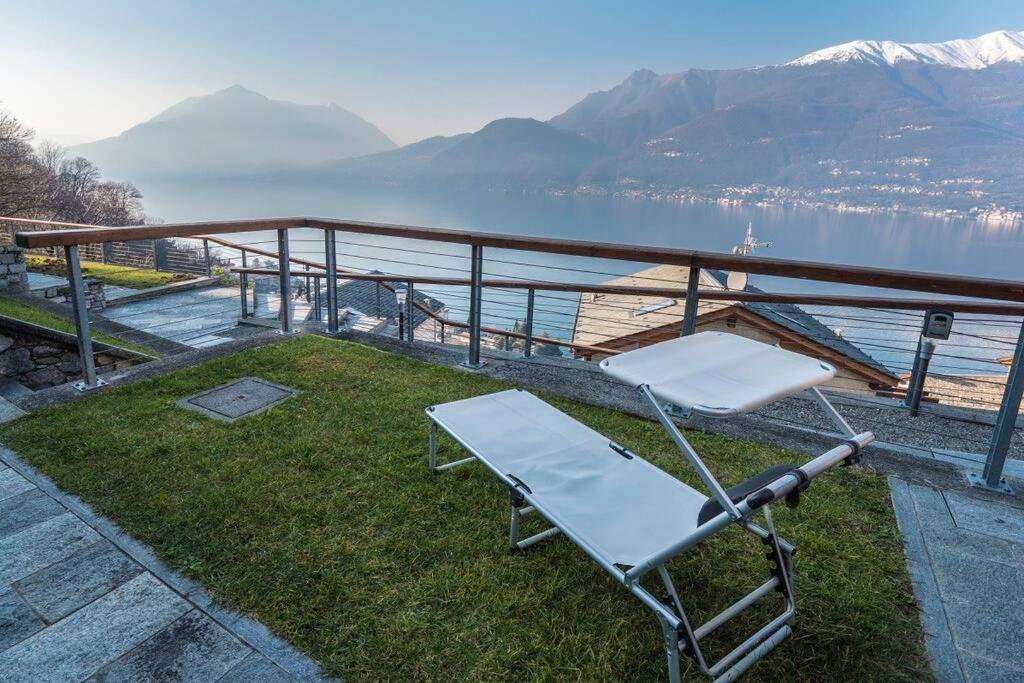Magic Lake View With Beautiful Pool Area Bellano Bagian luar foto